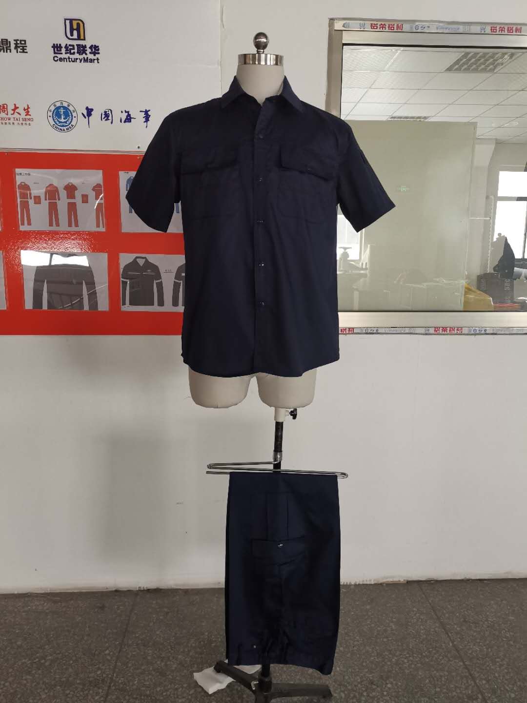 蘇州科納技術(shù)公司工作服交付圖片